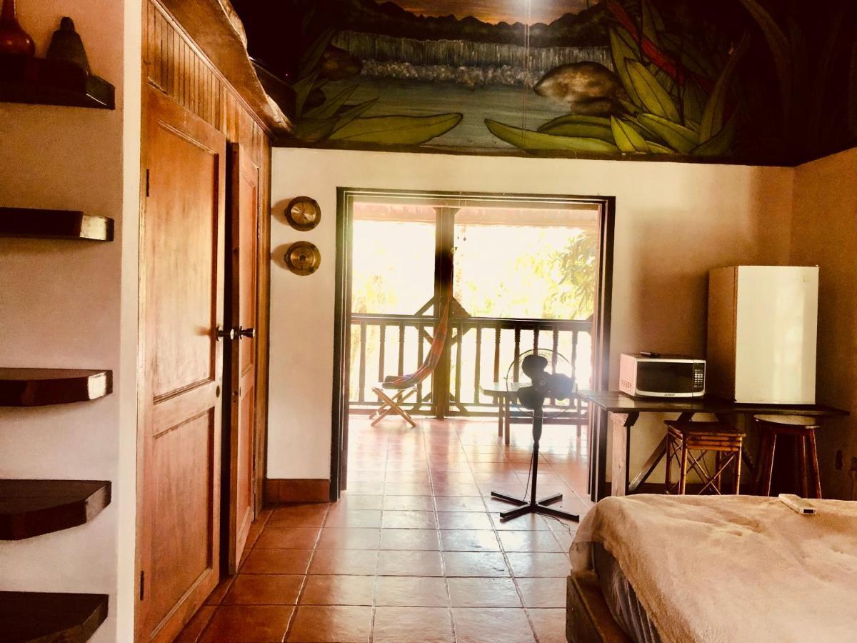 Rio Lindo Hotel Dominical Exterior photo